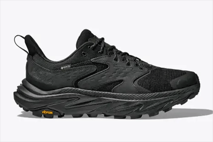 HOKA GORE-TEX 防水スニーカー 黒 2025年版】最強防水スニーカーおすすめ15選！雨の日もおしゃれに