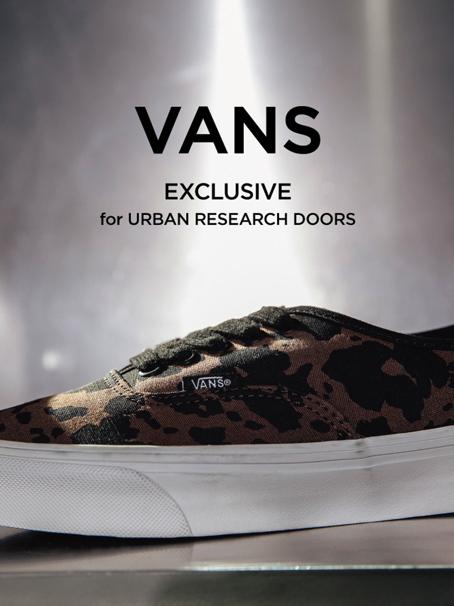 大人の遊び心。Vans「AUTHENTIC」カウ柄別注モデルが叶える洗練の足元