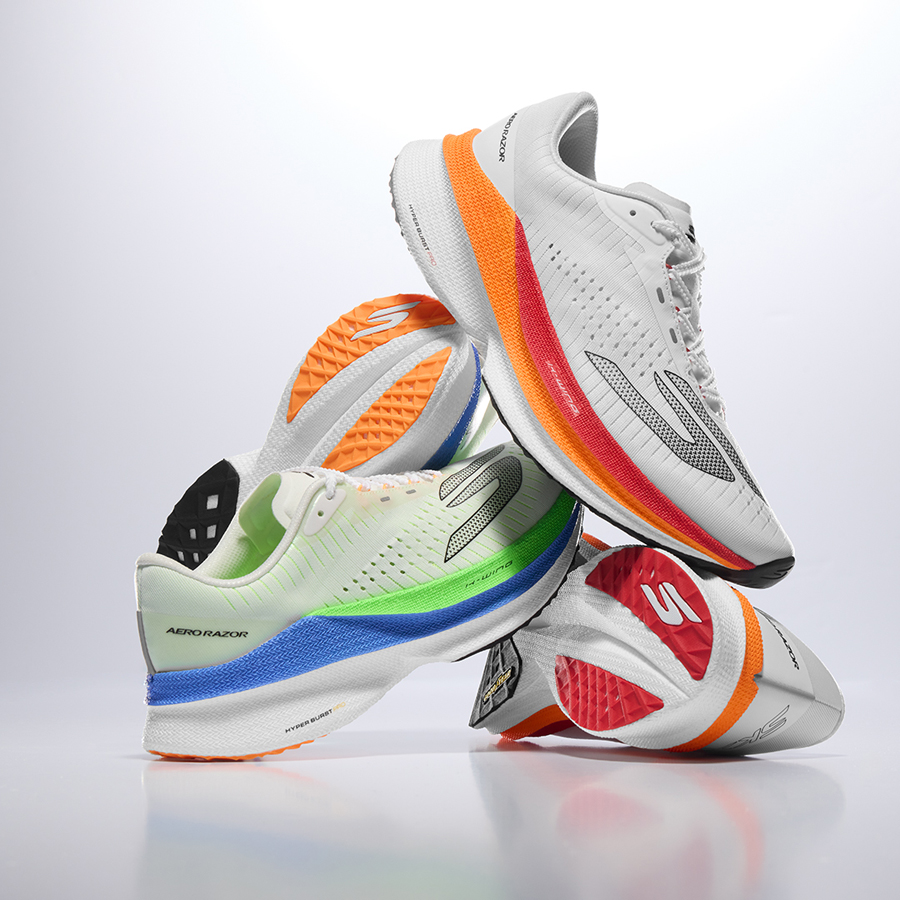 超軽量で加速する。スケッチャーズ AERO Razorが導くスピードの極致