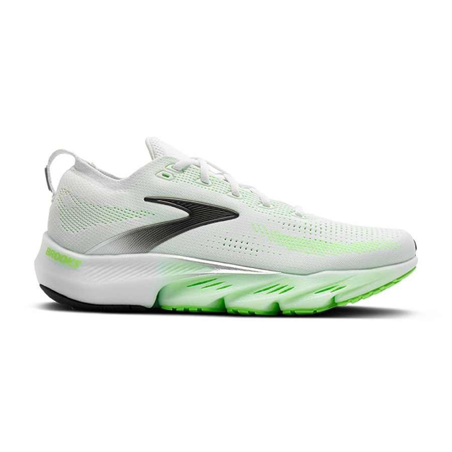 ブルックス新作「Glycerin FLEX」が登場。厚底の常識を変える“柔軟なクッション”の真価