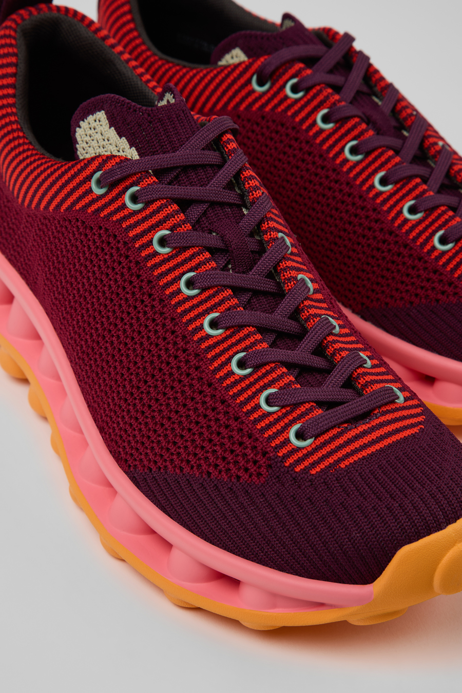 CAMPER×SUNNEI最終章。「PELOTISSIMA」が放つ大人の遊び心と極上の履き心地