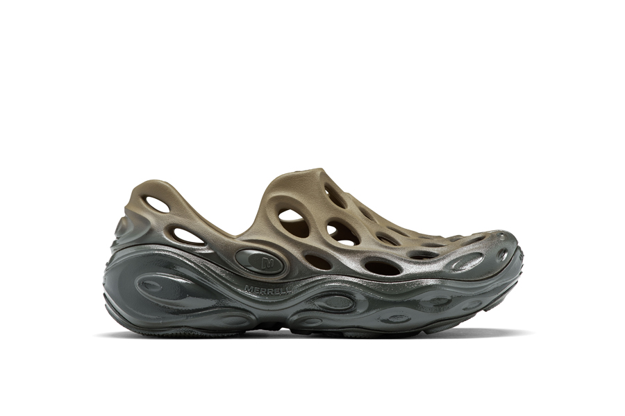 【2026年新作】ジャングルモックが進化。「Jungle Trek Mule RMT」が提案する都市と自然を繋ぐ一足