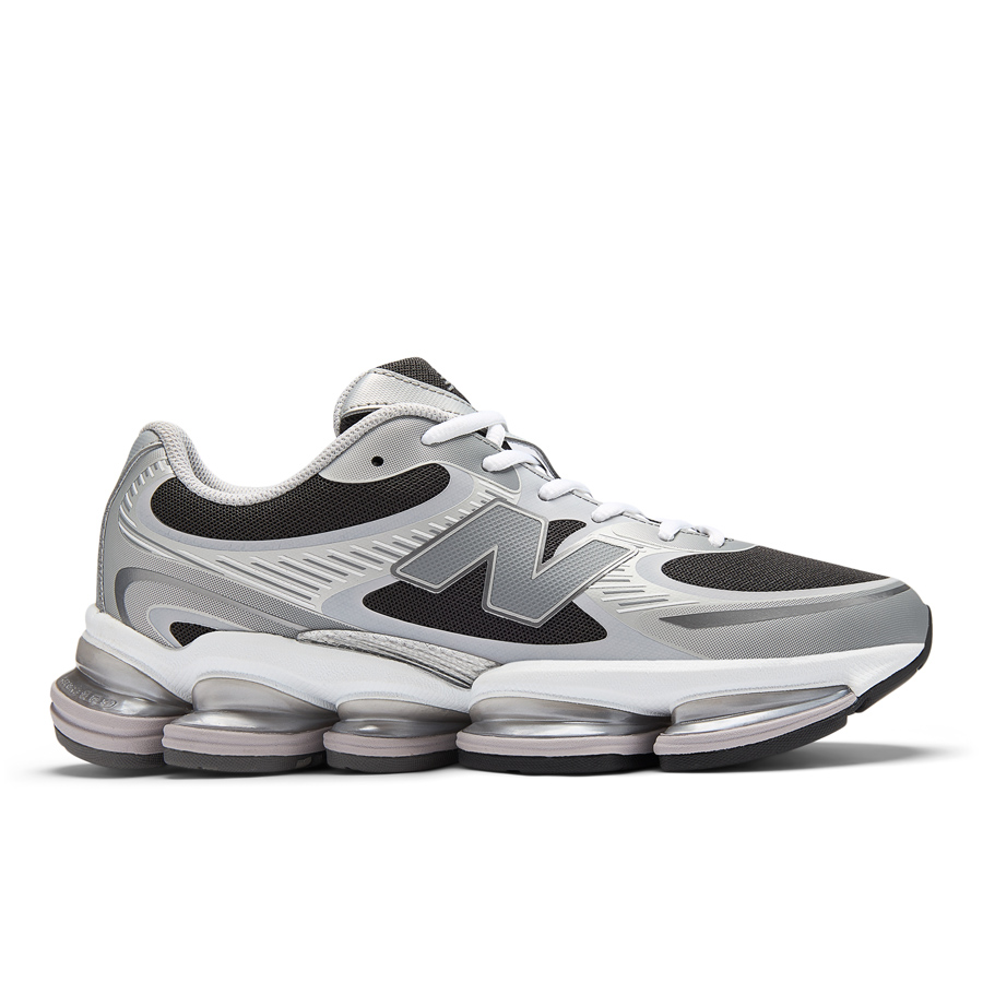 Y2Kの最高峰。New Balance「ABZORB 2000」が叶える異次元の安定性と快適さ