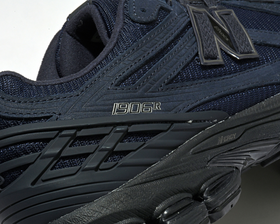 Safari別注New Balance 1906R③